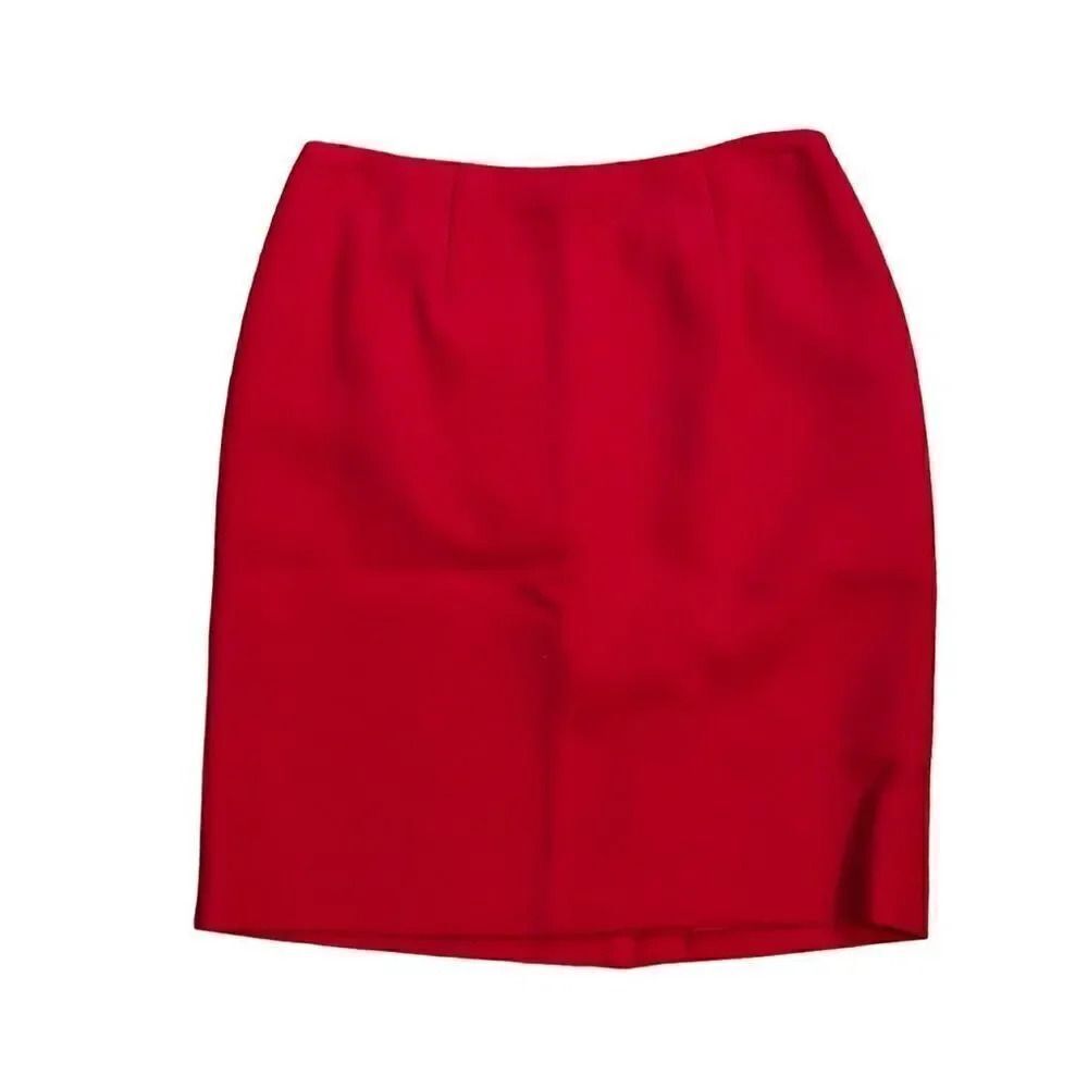 Dana buchman fully lined red skirt. 8 petite
